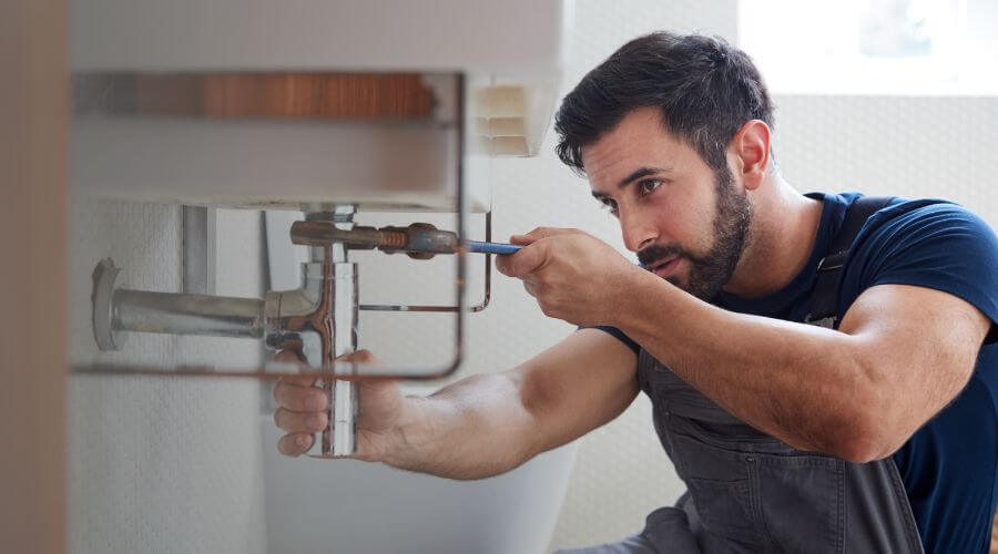 Faucet aerator cleaning/replacement in Memphis, IN